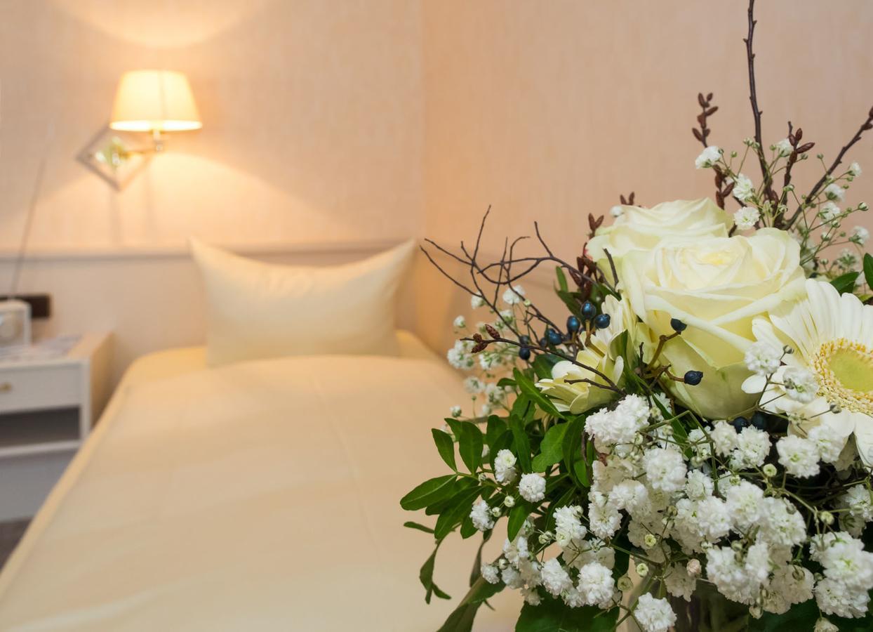 Hotel Zum Rosenteich Bad Zwischenahn Extérieur photo