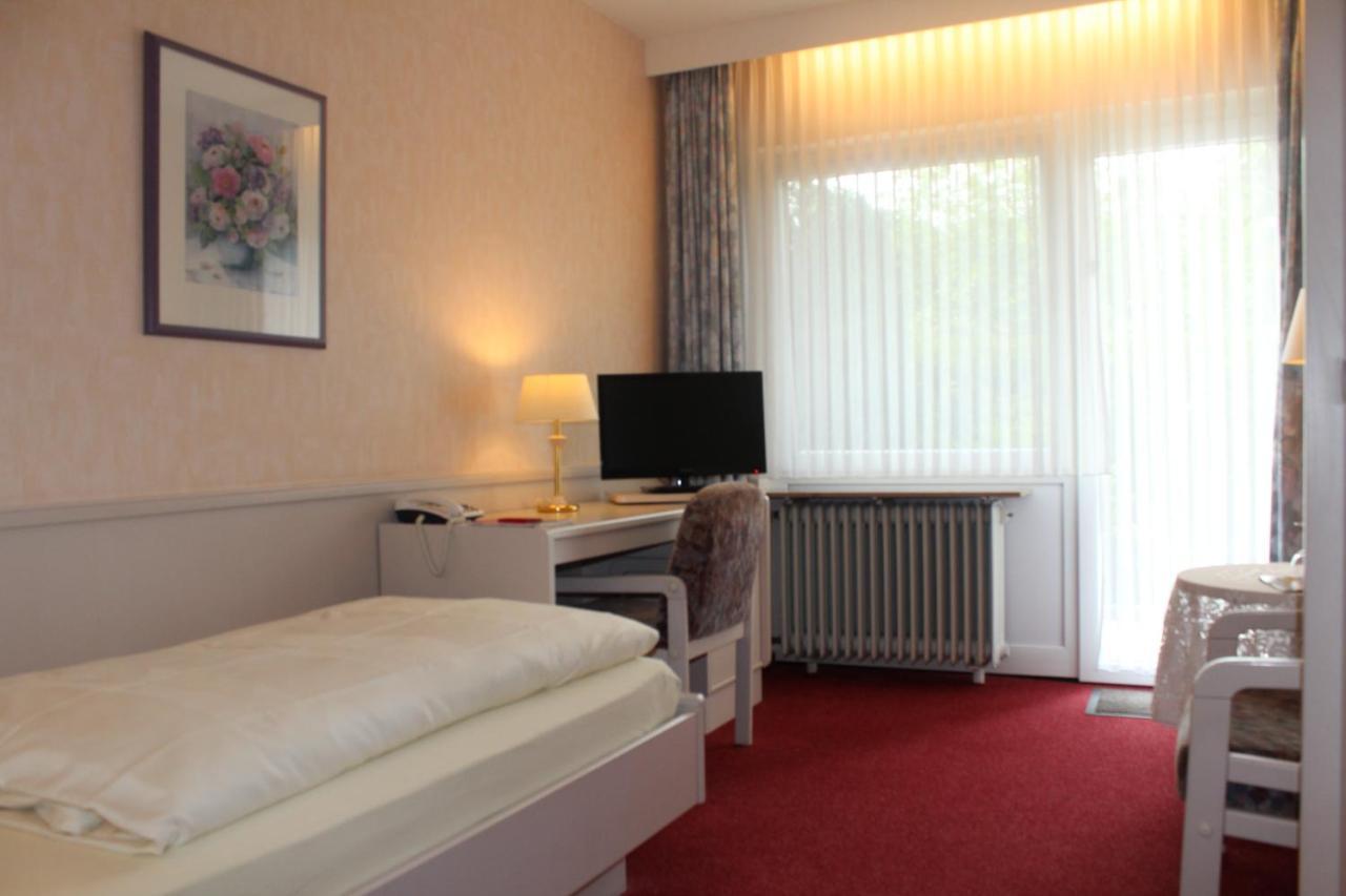 Hotel Zum Rosenteich Bad Zwischenahn Extérieur photo